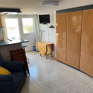 Dans Un Endroit Calme Et Discret D Empuria Empuriabrava
