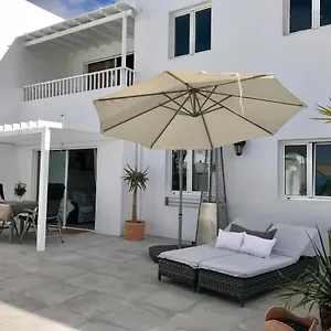 Romantic Casa Blanca Apartment Costa Teguise